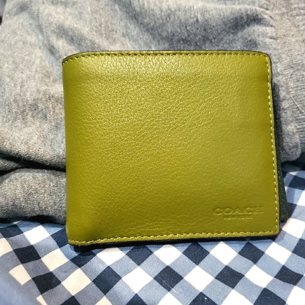 Coach wallet